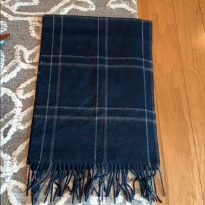 Navy cashmere scarf